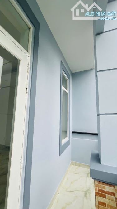 CHỦ NGỘP CẦN BÁN NHÀ 1 TRỆT 2 LẦU MẶT TIỀN HOÀNG HỮU NAM QUẬN 9 58M2/1TY860 SHR - 11
