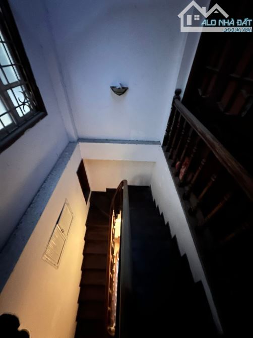Phân lô quân đội Nguyễn Chí Thanh – 41m² x 5 tầng, mặt tiền 4.1m ,17.9 Tỷ, Trung tâm, sát - 2