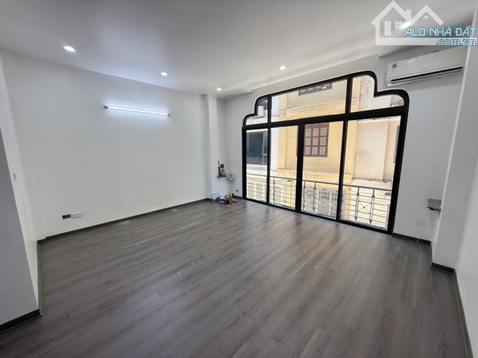 PL PHẠM TUẤN TÀI – VỈA HÈ – THU 60TR/TH – 8T THANG MÁY – 60M² – 29 TỶ (2ĐCG2530166) - 1