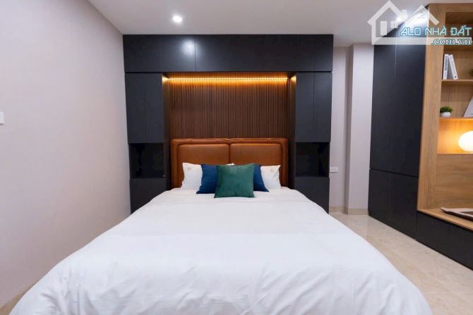 💥 Bán nhà Gan Mặt Phố - Nguyễn Lam Phúc Đồng Long Biên 41m+ Nhà 5 tầng -giá 6,67tỷ - 1