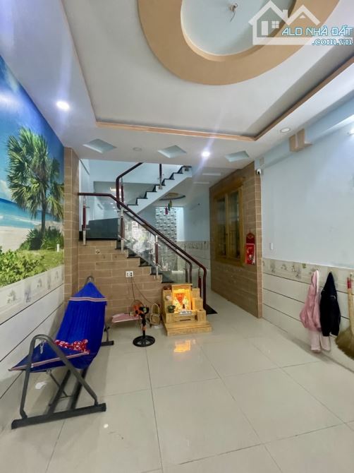 💙💙NHÀ 2 TẦNG HƯƠNG LỘ 2 GIÁP TÂN PHÚ, QUẬN 6 . 55m2 🪙5,4 tỷ TL. HẺM 🚗 4m. Chỉ vài thùn - 1