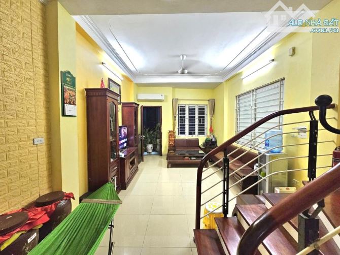 BÁN NHÀ MỄ TRÌ - NAM TỪ LIÊM - GARA Ô TÔ TRÁNH - 50M X 6 TẦNG - MT 4M - 1