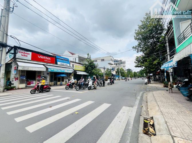 Giá ngộp sâu! Đất hiếm mặt tiền công viên Hiệp Hòa, Khu TĐCư thông Đỗ Văn Thi - 1