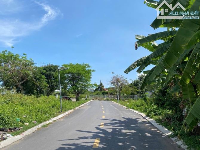 ĐẤT KHU PHÂN LÔ SÀI GÒN MỚI - ĐƯỜNG 8M - XÂY DỰNG 4 TẦNG - GIÁ RẺ NHẤT KHU VỰC GIÁ 4.8TỶ - 1