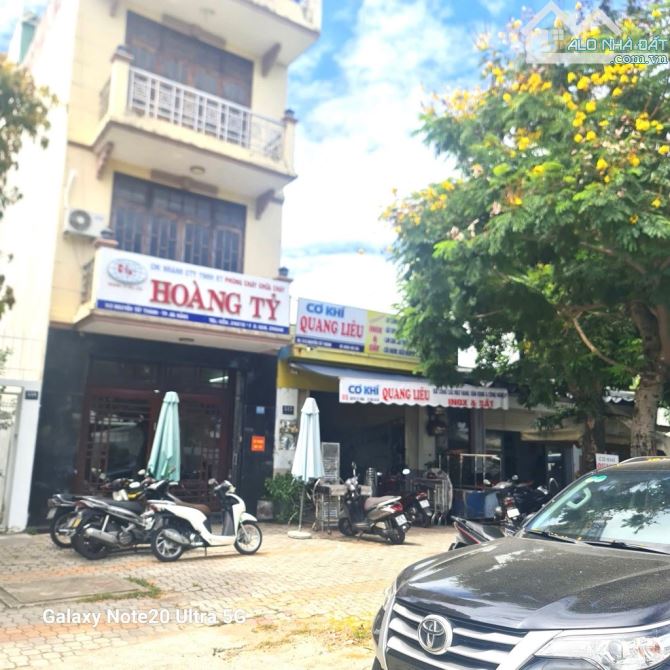 BÁN GẤP ĐẤT TẶNG NHÀ C4 2 MẶT TIỀN NGUYỄN TẤT THÀNH VỊ TRÍ KINH DOANH ĐỈNH NHỈNH 13 TỶ - 1