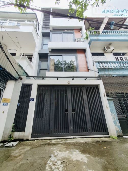 Bán nhà dân xây phố ngọc lâm long biên ô tô 4 chỗ vào nhà - 1