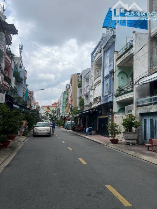 Nhà đẹp Tân Phú-Đường 12M-Giáp Tân Bình-Sát MT Khuông Việt-P.Phú Trung-78m2-4x20-3tầng-4PN - 1