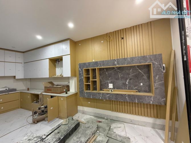 CẦN BÁN NHÀ ĐẸP Q HAI BÀ TRƯNG NGÕ NÔNG 5T3 NGỦ CHỈ 8,35 TỶ - 1