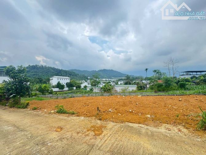 Bán 155m2 đất, full đất ở, tuyến 2 mặt đường Bài Dài,nằm sát Xanh Vilas tại Miễu Tiến Xuân - 1