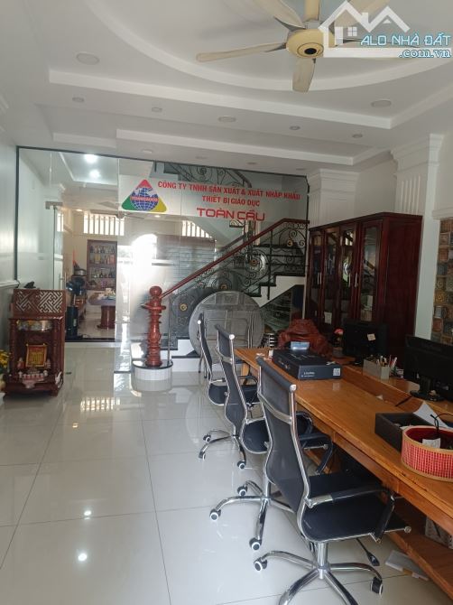 Đường số 3 Khu dân cư CityLand gò vấp 100m2 5 tầng  giá chỉ 20 tỷ - 1