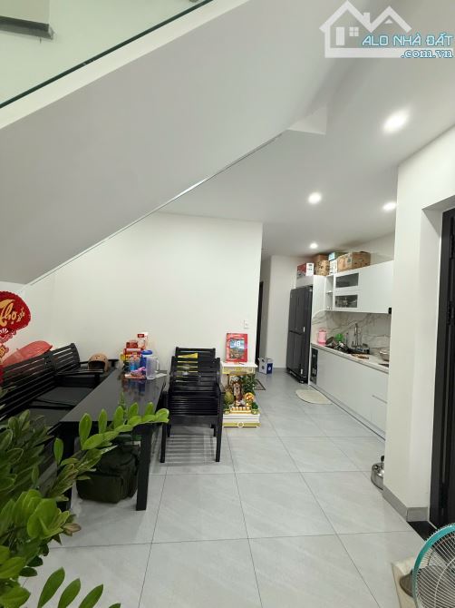 BÁN NHÀ 2 TẦNG ĐẶNG HUY TRỨ HUẾ - 1