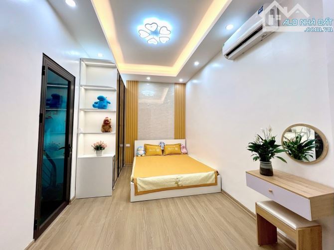 Nhà Đẹp - Full Nội Thất - Lô Góc - Quan Thổ - Đống Đa - Dt:27m2/5tầng/4mMt*nhỉnh 6 tỷ - 1