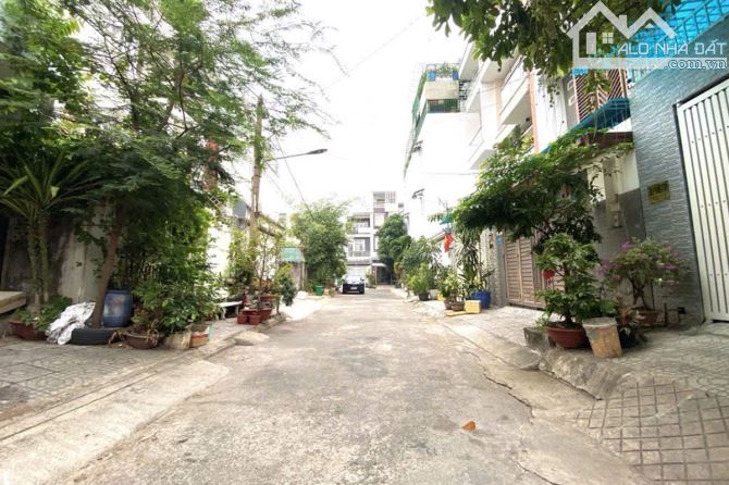 Bán nhà hẻm xe hơi, Đường Số 37, Thủ Đức, 78 m² (4m x 19m), 3 phòng - Giá 8.7 tỷ TL - 1