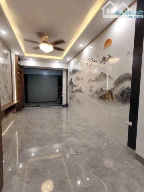 - Bán nhà Trần Cung, 10m ô tô, sát phố, nội thất xịn sò, 46m2, 9.8 tỷ. - 1