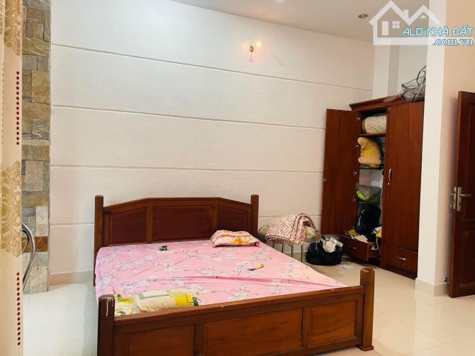 5.3x19 4 tầng Ô Tô trong nhà Tân Hải,F13 Tân Bình giá 13.6 tỷ - 1