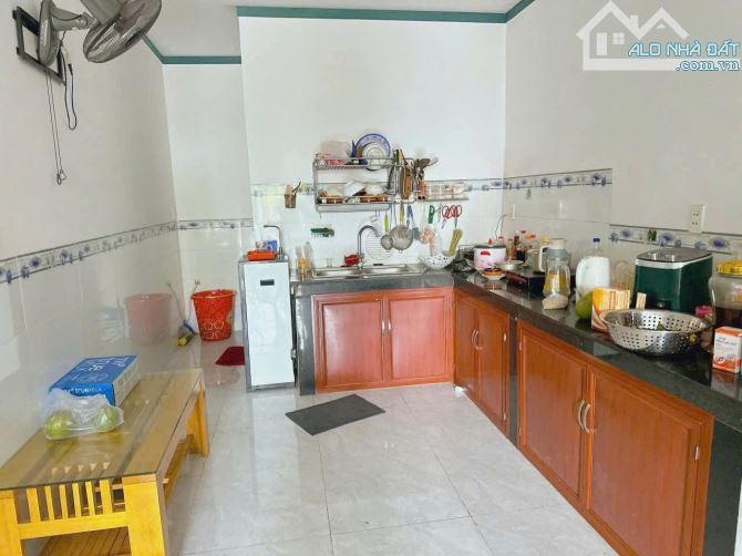 Chuyển chỗ ở bán nhanh căn nhà gần chợ Thạnh Phú gần công ty Changshing ty Changshin - 1