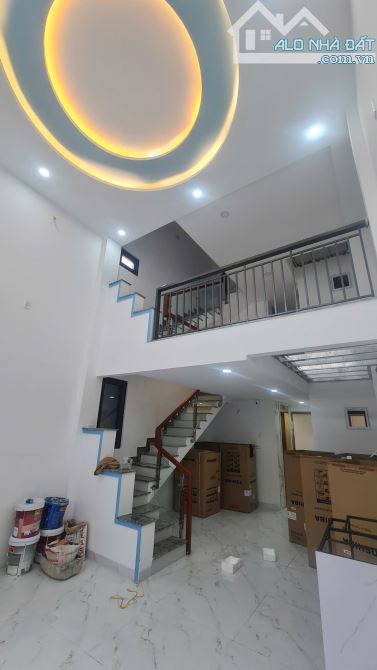 Bán toà CHDV HXT 5m Quang Trung P14 DT:5x15 5 lầu 11p Full NT, TN : 60tr/th - 1