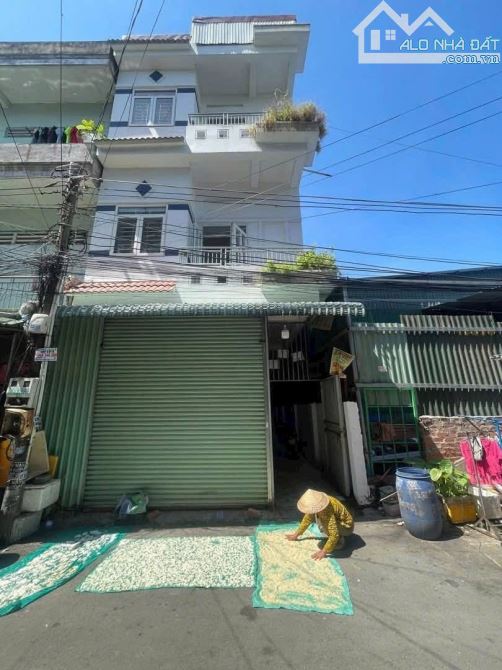 Nhà 2 tầng đầu tư và kinh doanh thu nhập 16tr/tháng gần vincom Dĩ An. - 1