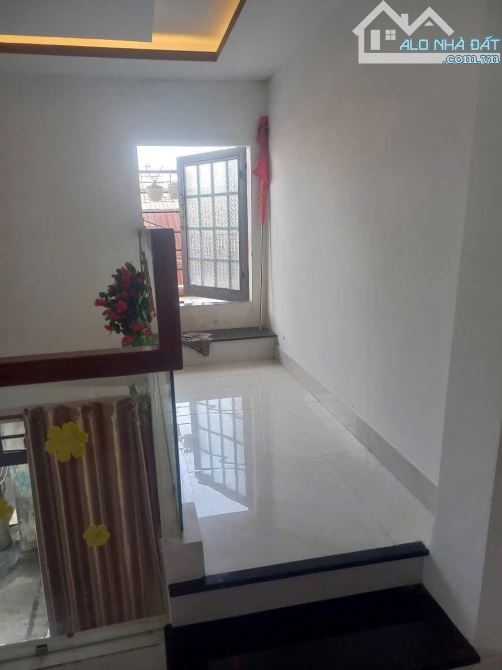 Nhà đường Hoàng Diệu, Hải Châu lô góc, nở hậu chỉ 2.x tỷ - 1
