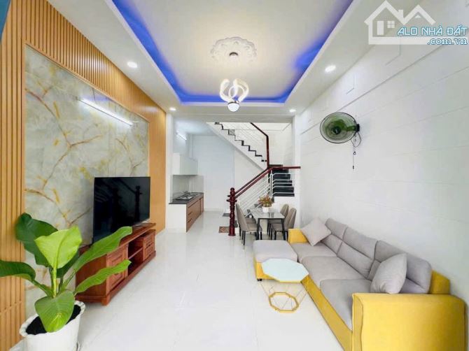 BÁN NHA NGAY ĐƯỜNG LÊ VĂN KHƯƠNG XÁC BIA TIGER. DT : 4x10 ĐÚC 1 LẦU HẺM XE HƠI - 1