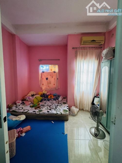 TRUNG TÂM QUẬN 10 -  CHỢ NGUYỄN TRI PHƯƠNG - CÁCH HẺM XE HƠI - 37M2, 2 TẦNG - GIÁ NHỈNH 5Ỷ - 1