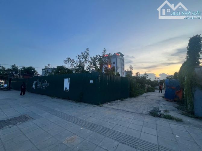Bán đất phố Trịnh Văn Bô, 207m2, mặt tiền 14,2m, sổ vuông, ô tô rất gần, giá 26,5 tỷ. - 1