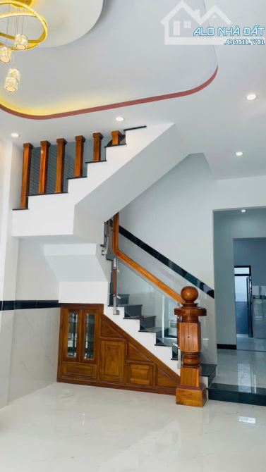 Bán nhà hẻm cạn cách biển Quy Nhơn 100m - 1