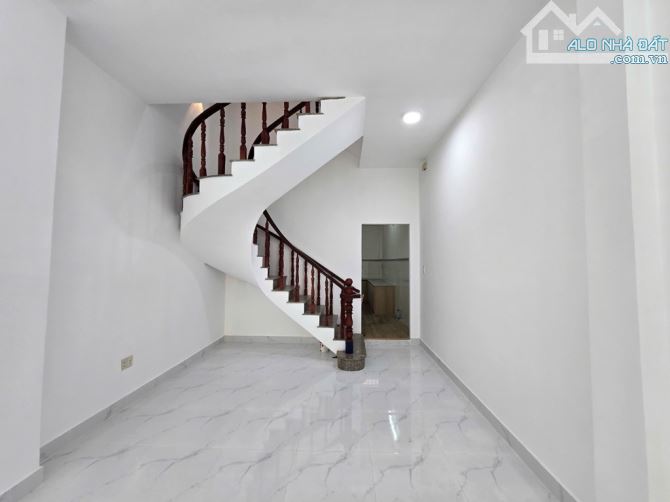 MẶT TIỀN KINH DOANH KHU VIP TÊN LỬA, ĐƯỜNG NHỰA XE TẢI THÔNG, 4X16M, 3 TẦNG, CHỈ 7 TỶ HƠN - 1