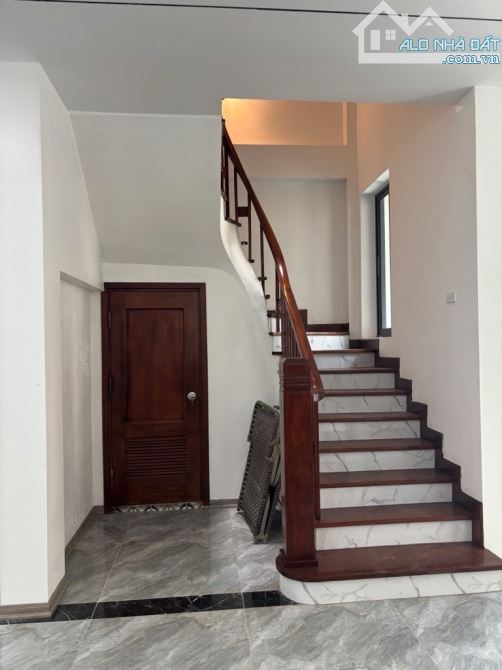 Bán nhà Trần Cung, 38m nhỉnh 7tỷ, nhà mới, full nội thất, sát ô tô, gần công viên - 1