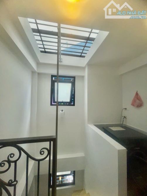CHỈ 4 TỶ 5 SỞ HỮU NHÀ 5 TẦNG - 3 THOÁNG - VĂN QUÁN - HÀ ĐÔNG- NHÀ CỰC HIẾM - 1