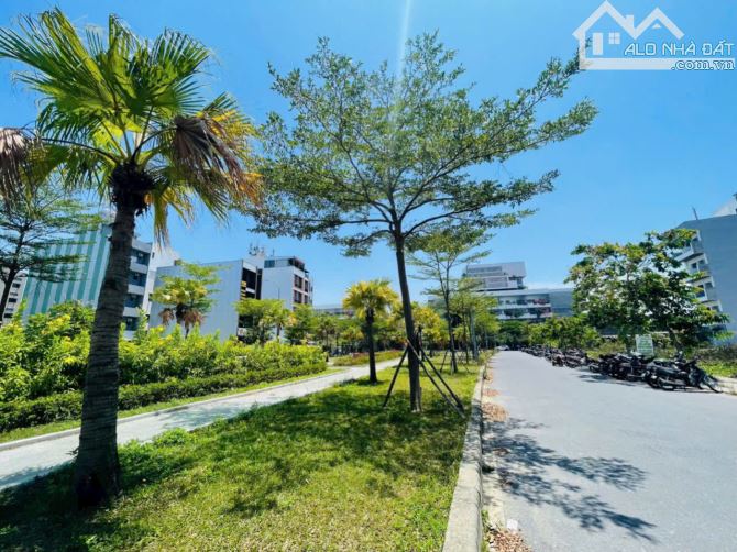 Độc Quyền bán 180m2(7,5x24) khu FPT Đà Nẵng sạch đẹp giá 7ty2 - 1