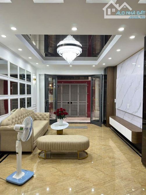 BÁN NHÀ LÔ GÓC VÕ THỊ SÁU - 103m2 - Ô TÔ ĐỖ NGÀY ĐÊM - 20 TỶ CÓ TL TRỰC TIẾP VỚI CHỦ. - 1