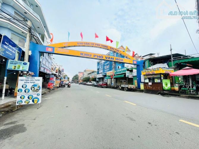 Bán đất sổ riêng thổ cư p. Long Bình Tân - 1