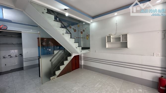 BÁN NHÀ MỚI Q12 HIỆP THÀNH-DT 40M² 2 TẦNG- GIÁ CHỈ 3.15 TỶ. - 1