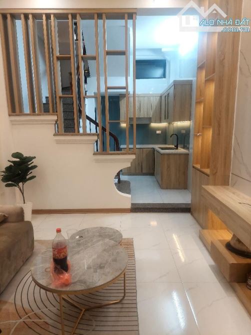 CẦN.BÁN NHÀ PHÚ DIÊN -5T ẦNG XÂY MƠI-TIỆN ÍCH BẠT NGHÀN GIÁ HƠN 6 TỶ - 1
