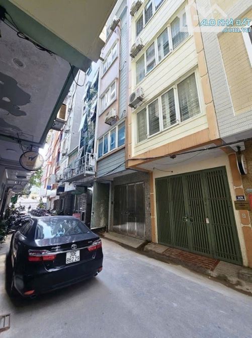 BÁN NHÀ TRẦN QUỐC HOÀN PHÂN LÔ Ô TÔ TRÁNH, KINH DOANH SẦM UẤT, 6TẦNG 40M. Nhỉnh 15tỷ - 1