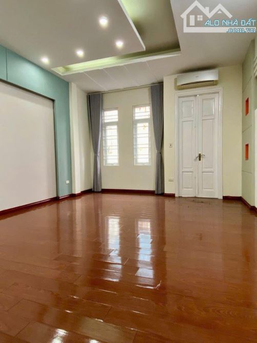 VỊ TRÍ VÀNG PHÂN LÔ TÔ TÔ TRÁNH TRẦN DUY HƯNG  60m 6 TẦNG MT4.6m GIÁ 22 TỶ - 1