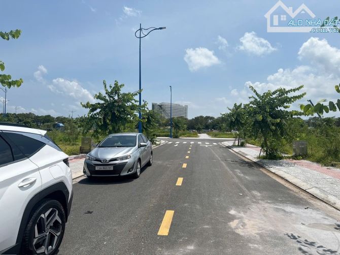 Bán Đất Tái Định Cư Hoà Long, TP Bà Rịa, DT: 5x18 Giá 2tỷ380tr - 1