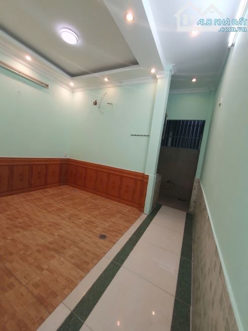 BÁN GẤP NHÀ GẦN MẶT TIỀN TRƯỜNG CHONH, 4x13, 52m2, giá 4 tỷ hơn. - 1