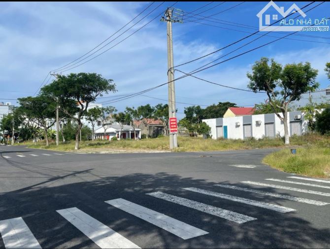 LÔ GÓC 2 MẶT TIỀN TÂN LƯU & PHẠM THẬN DUẬT – 270M2 – NGANG:12M - GẦN BIỂN TÂN TRÀ – 16.5 T - 1