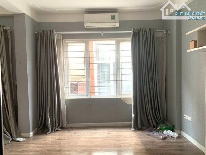 LÔ GÓC Ô TÔ VÀO NHÀ PHÙNG CHÍ KIÊN 40m MT 6m SIÊU ĐẸP  6 TẦNG 12 TỶ - 1
