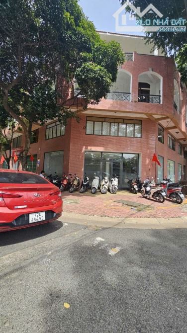 Bán nhà căn góc 2 mặt tiền phường 7 ,Trịnh Hoài Đức Vị trí trung tâm đắc địa Vũng tàu - 1