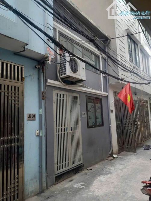 Cho thuê nhà ngõ 17 Đại Mỗ, Nam Từ Liêm, DT 40m x 2 tầng, giá 7.5tr - 1