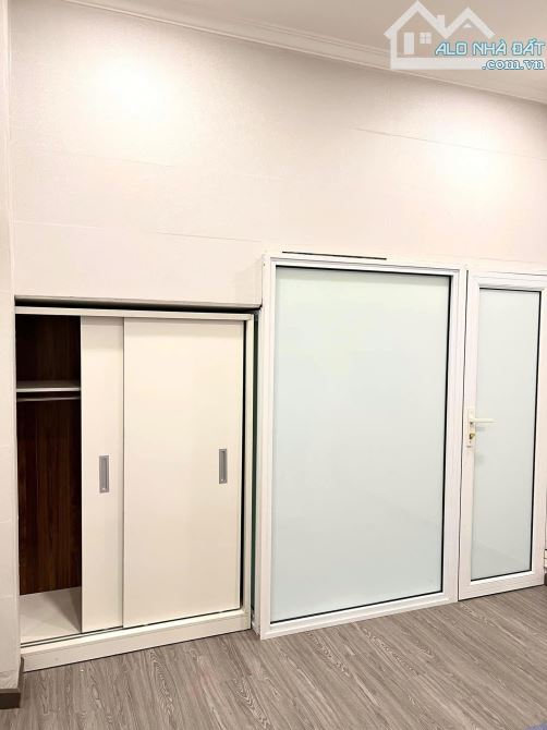 Cho thuê nhà riêng ngõ 166 Bà Triệu, Hai Bà Trưng DT 18m 3 tầng, giá 8tr - 1