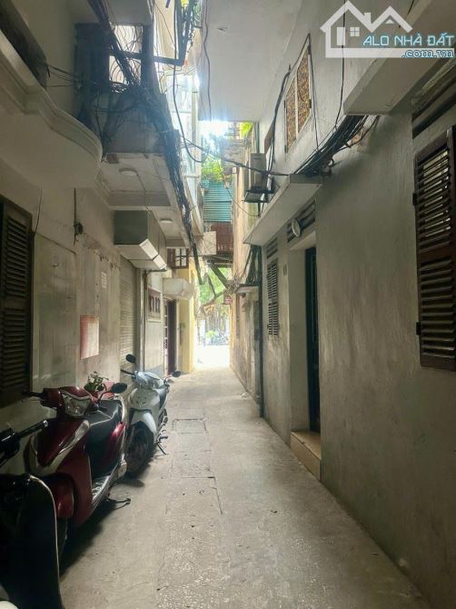 BÁN NHÀ NGÕ TÂY SƠN - LÔ GÓC CỰC THOÁNG GẦN PHỐ - 46M CHỈ 9,9 TỶ - 1