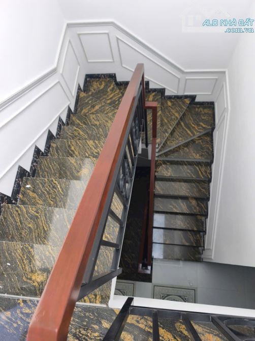 BIỆT THỰ 4 TẦNG ĐÚC ĐÔNG HƯNG THUẬN 9 QUẬN 12 GIÁ RẺ 7.2 TỶ - 12