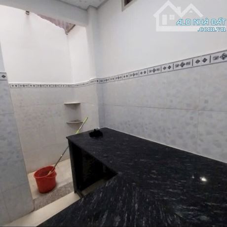 Q4 - ĐOÀN VĂN BƠ - KHU DÂN CƯ HIỆN HỮU KHÔNG QUI HOẠCH - 13