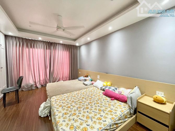 Oto tránh đỗ, 20m ra Phố Nguyễn Đức Cảnh, thang máy 7 tầng xịn xò, lô góc.65m2.Giá 22.5 tỷ - 13