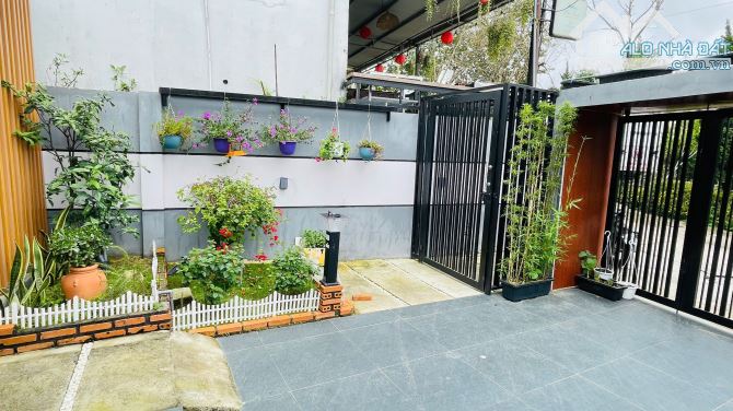 Nhà mới đẹp, Sân Vườn, TRUNG TÂM ĐÀ LẠT, Cách Hồ 500 mét đi bộ, gần chợ - 15
