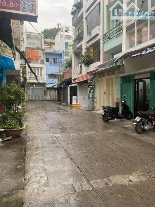 BÁN NHÀ TT QUẬN 3 – NG  THIỆN THUẬT – ĐƯỜNG 8m – 5 TẦNG – DT:  4.13 x 18 – GIÁ 21.5 tỷ - 2